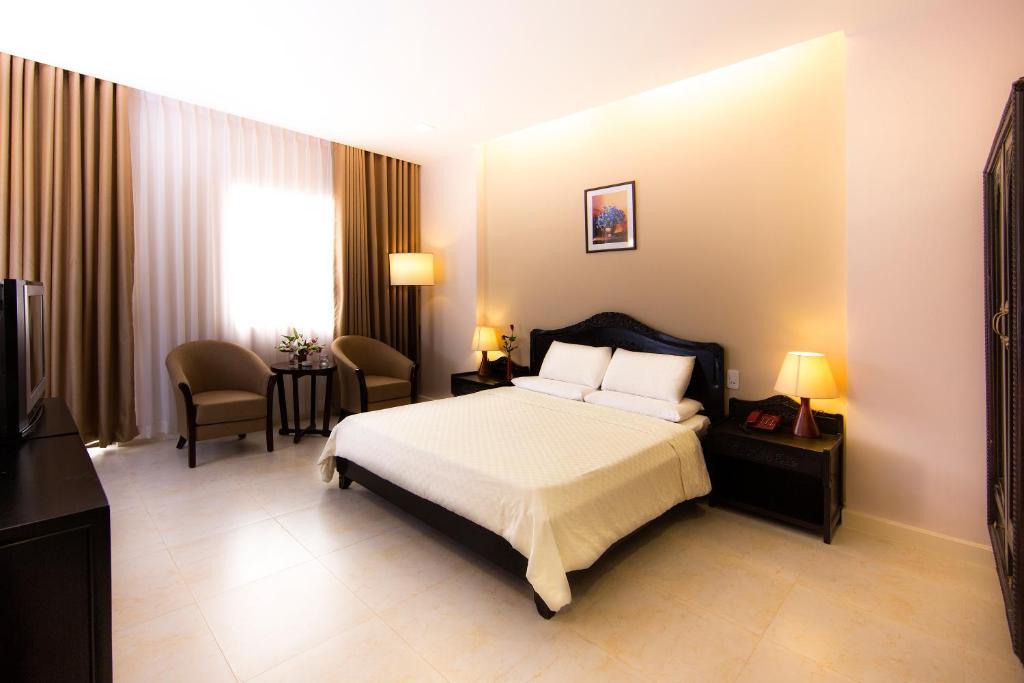 Royal Dragon Boutique Hotel