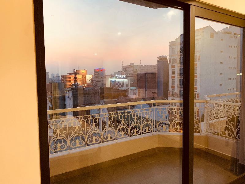 Royal Dragon Boutique Hotel 3*